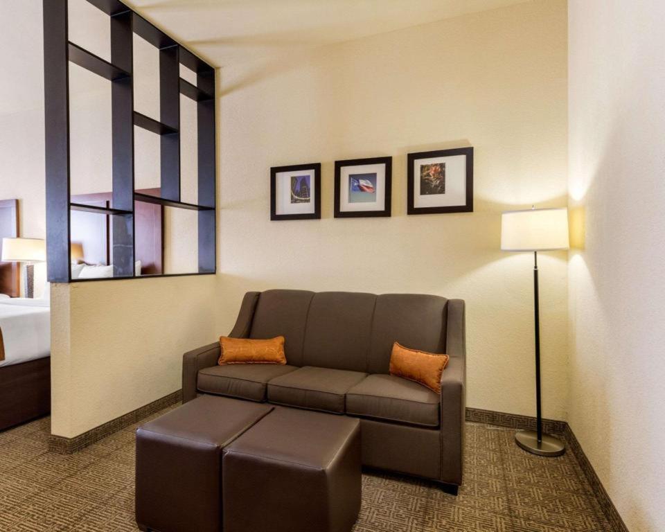 Comfort Suites Near Nasa - Clear Lake Webster Extérieur photo