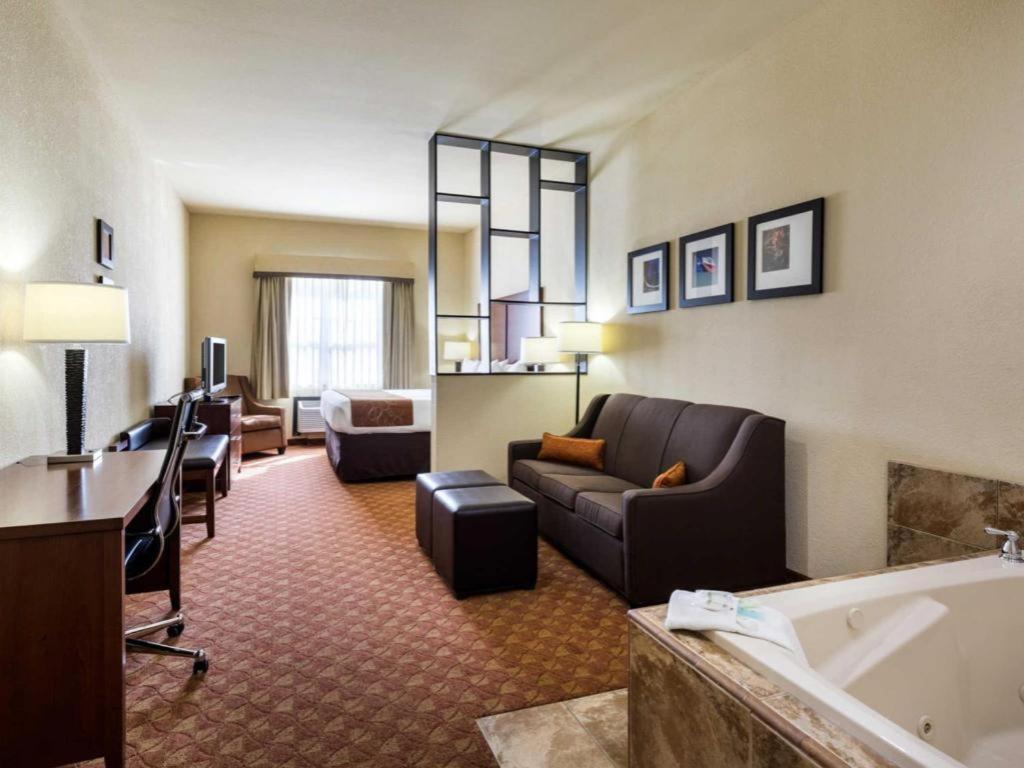 Comfort Suites Near Nasa - Clear Lake Webster Extérieur photo