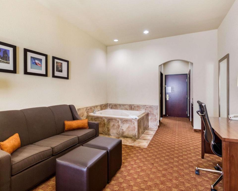 Comfort Suites Near Nasa - Clear Lake Webster Extérieur photo