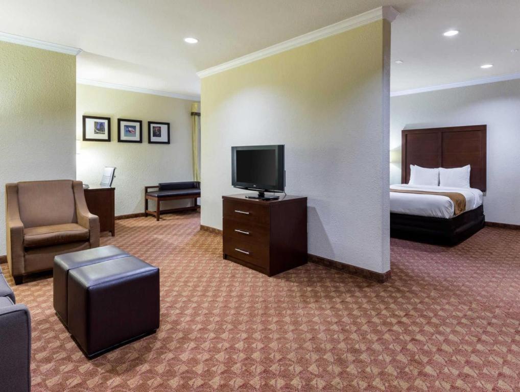 Comfort Suites Near Nasa - Clear Lake Webster Extérieur photo